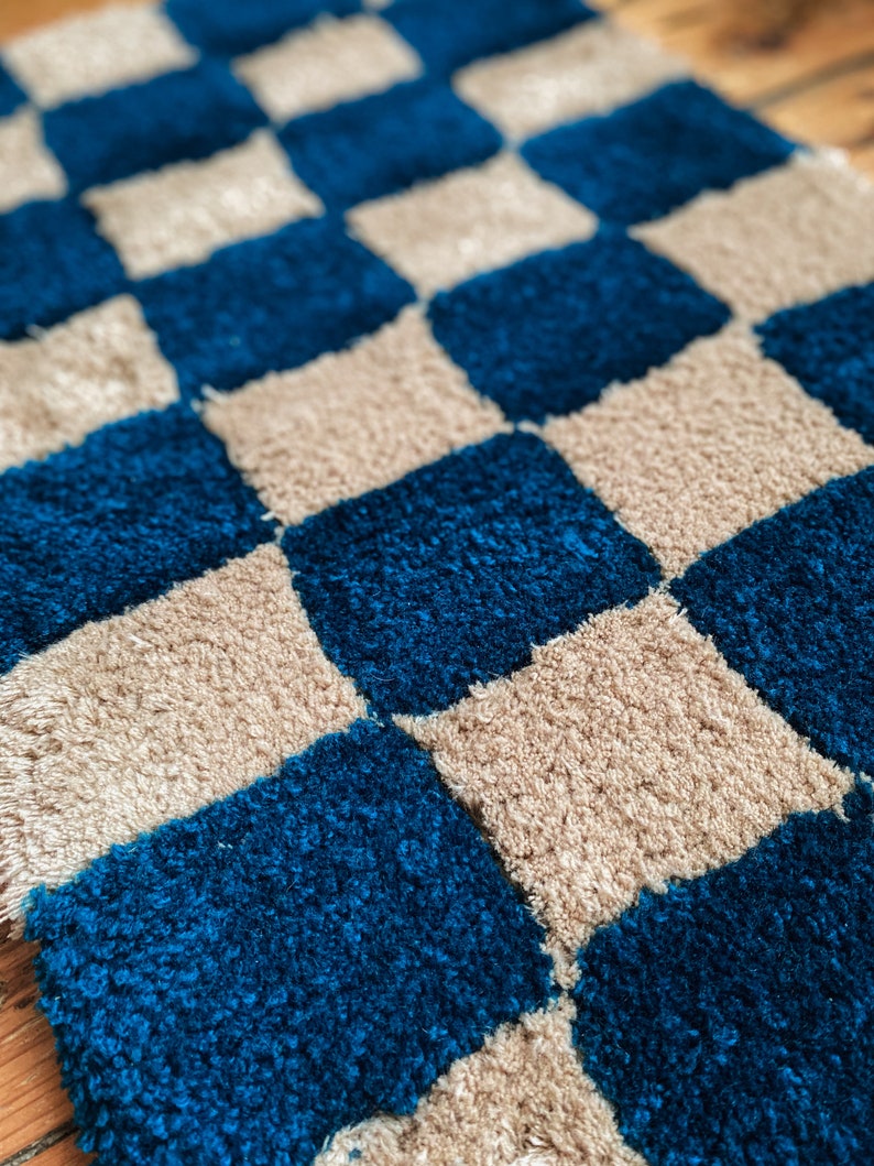 Checkered Tufted Rug Fluffy Salon Decor Rug Wall Hanging Tiny Rug image 2