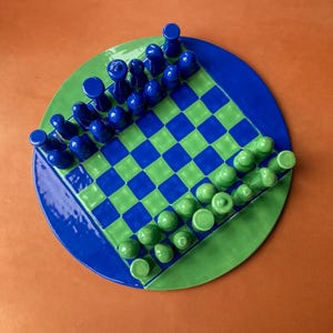 Artisan Chessboard Set with Handcrafted Ceramic Pieces - Blue/Green