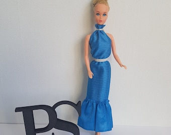 Vintage 1984 Mattel Barbie Fashion Fun #4806 Blue Showstopper Halter Dress (DOLL NOT INCLUDED)