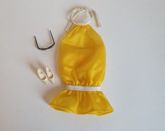 Mattel Barbie Fashion Fun #4802 Golden Mini Dress w/ White Pumps and Black Sunglasses 1984