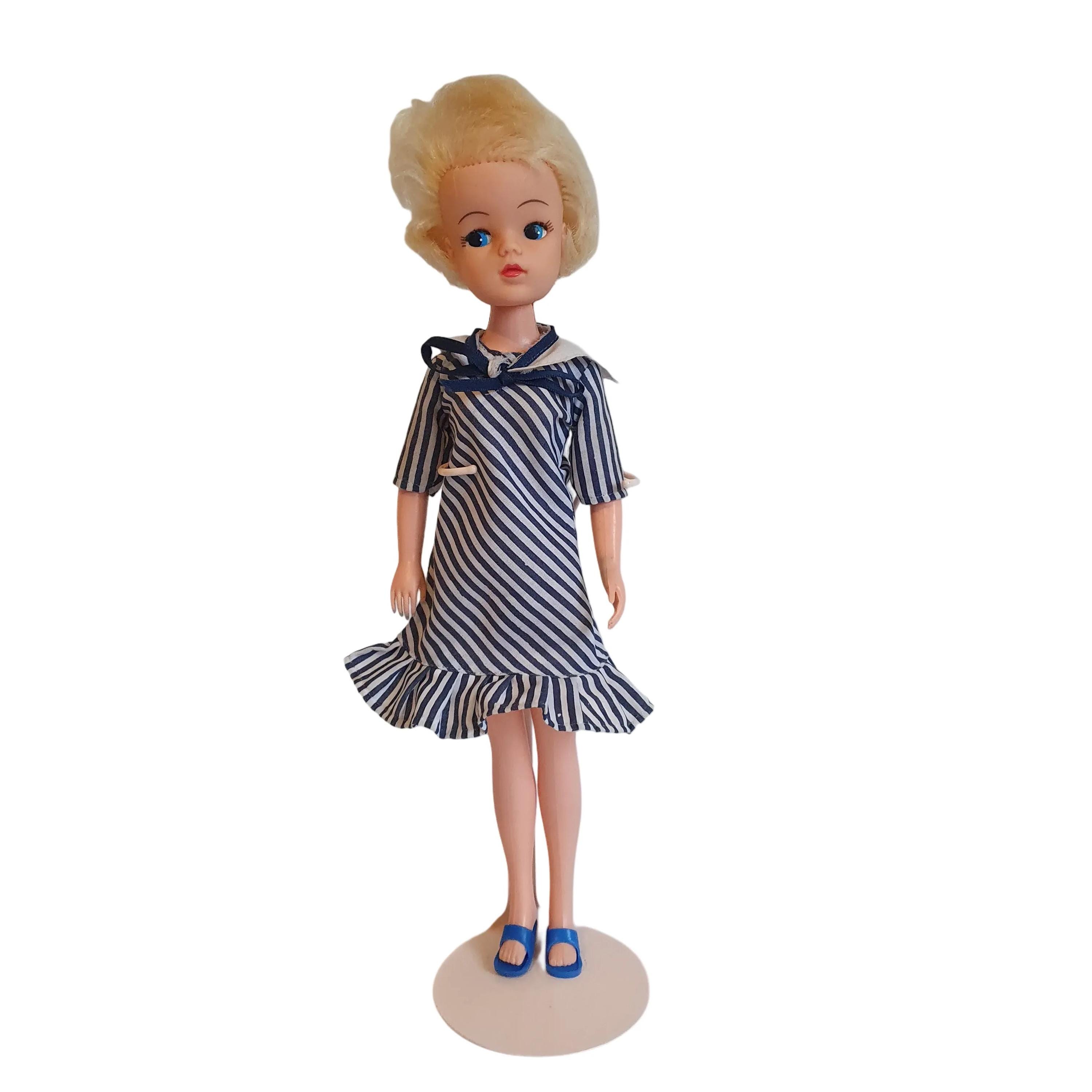 新品　シンディちゃん 　ペディグリー　SINDY  ヴィンテージドール ぬいぐるみ/人形 新品 シンディちゃん ペディグリー Sindy