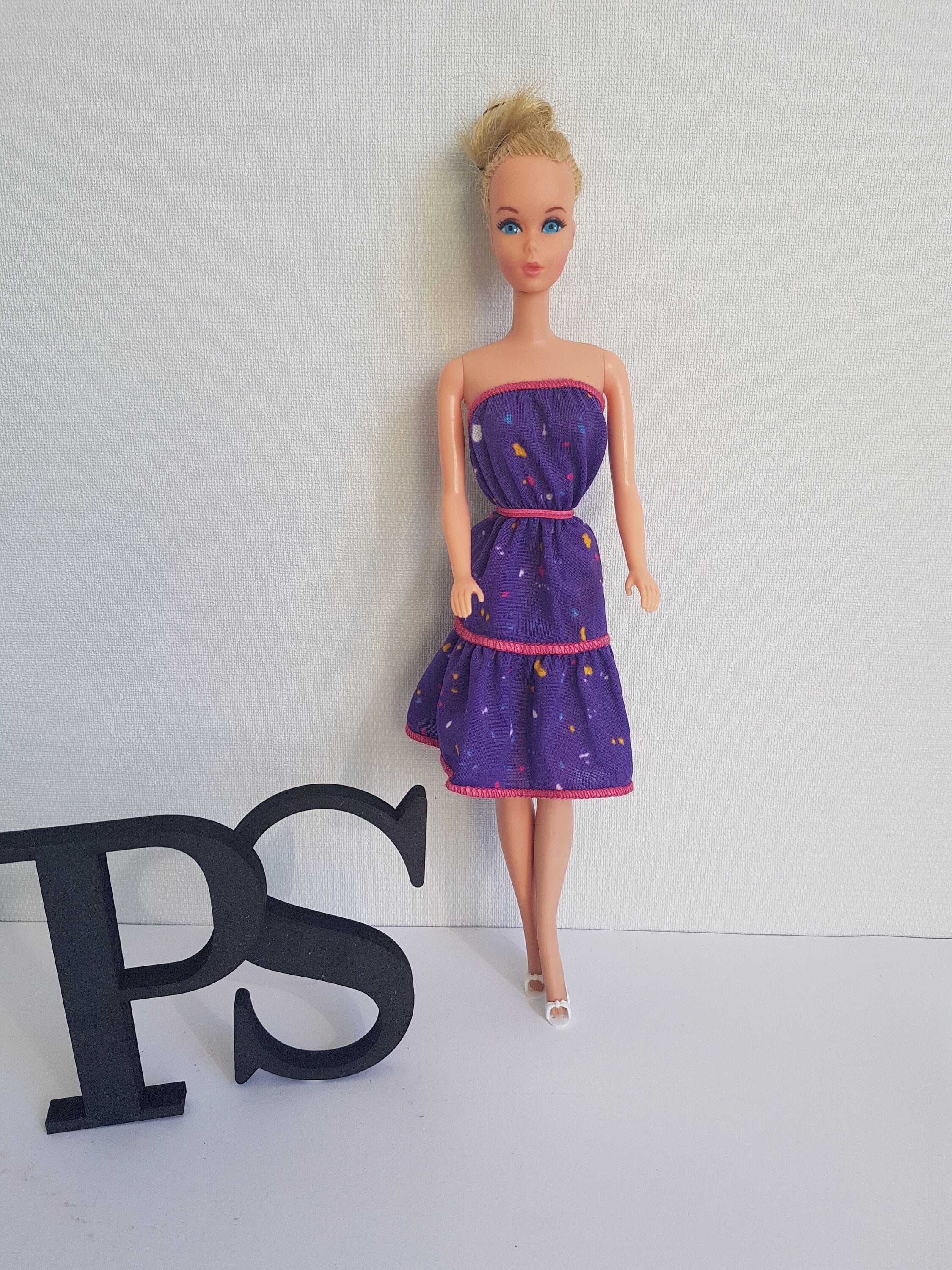 Vintage 1982 Mattel Barbie Fashion Fun #5718 Purple Confetti