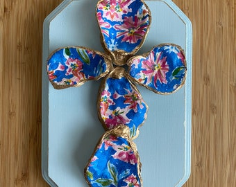 Oyster Cross Art, 9 x 7 Bright Floral Decoupage Oyster Shell Cross on Blue Colored Wooden Board, Oyster Shell Cross, Christian Wall Art