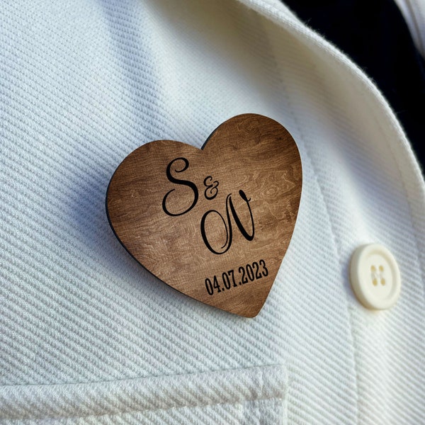 Wooden Heart Wedding Boutonnieres in Bulk, Custom Wedding Pins, Custom Wedding Favor For Guests, Wedding Brooches in Bulk