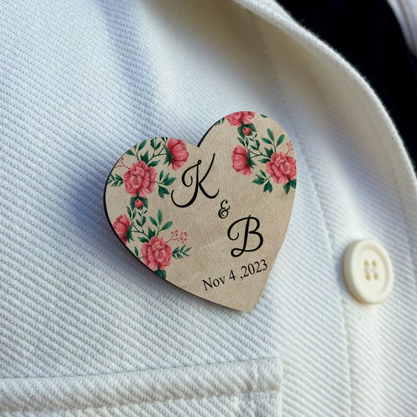 Hölzerne Herz-Hochzeit Boutonnieres in Masse, kundenspezifische Hochzeits-Pins, kundenspezifische Hochzeits-Gastgeschenke für Gäste, Hochzeitsbroschen in loser Schüttung