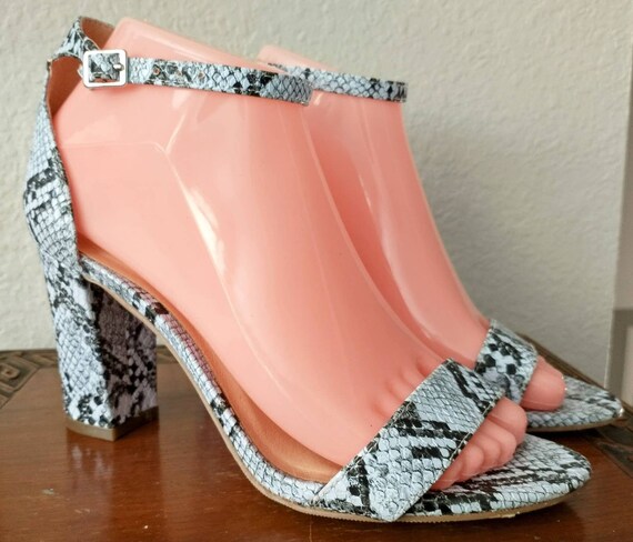 Madden girl beella silver sale