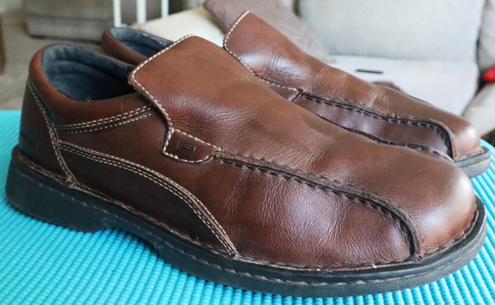 VINTAGE Skechers Chunky Loafers Men\'s 9.5 Brown Leather Slip On Grunge ITALY Vintage Skechers Chunky Brown Grunge Leather Oxfords Men main image 4
