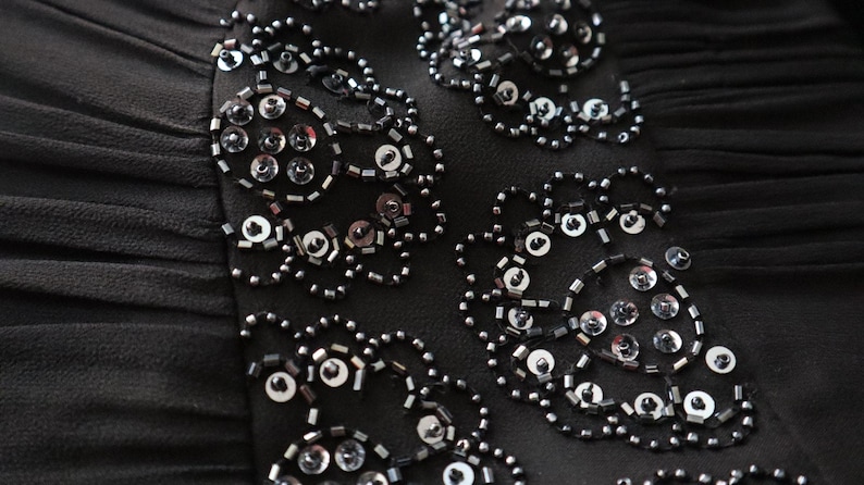 Adrianna Papell Evening SILK Dress Gown Black Ruched Beaded Empire Waist 4 image 6
