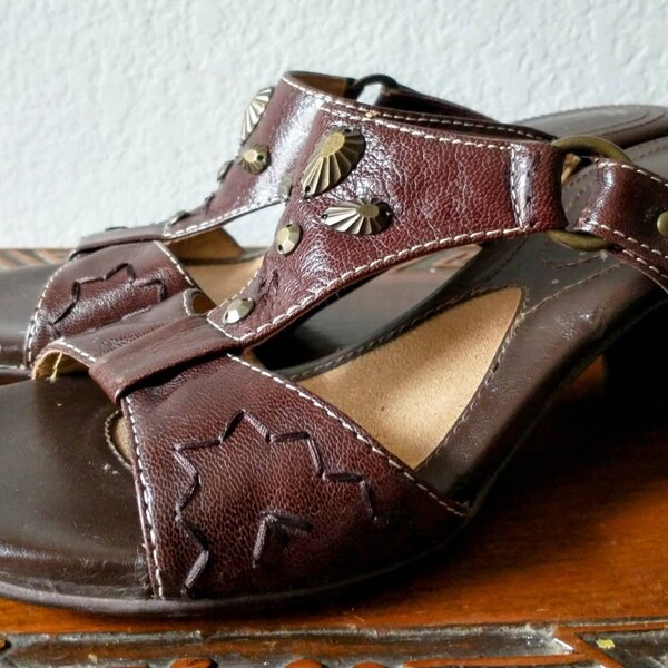 naturalizer adele sandals