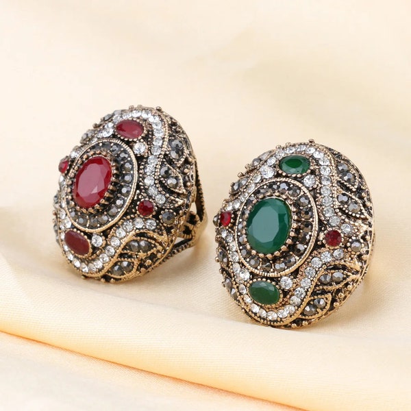 Turkish Bohemian Elegance: Red or Green Stone Women's Fashion Wedding Ring