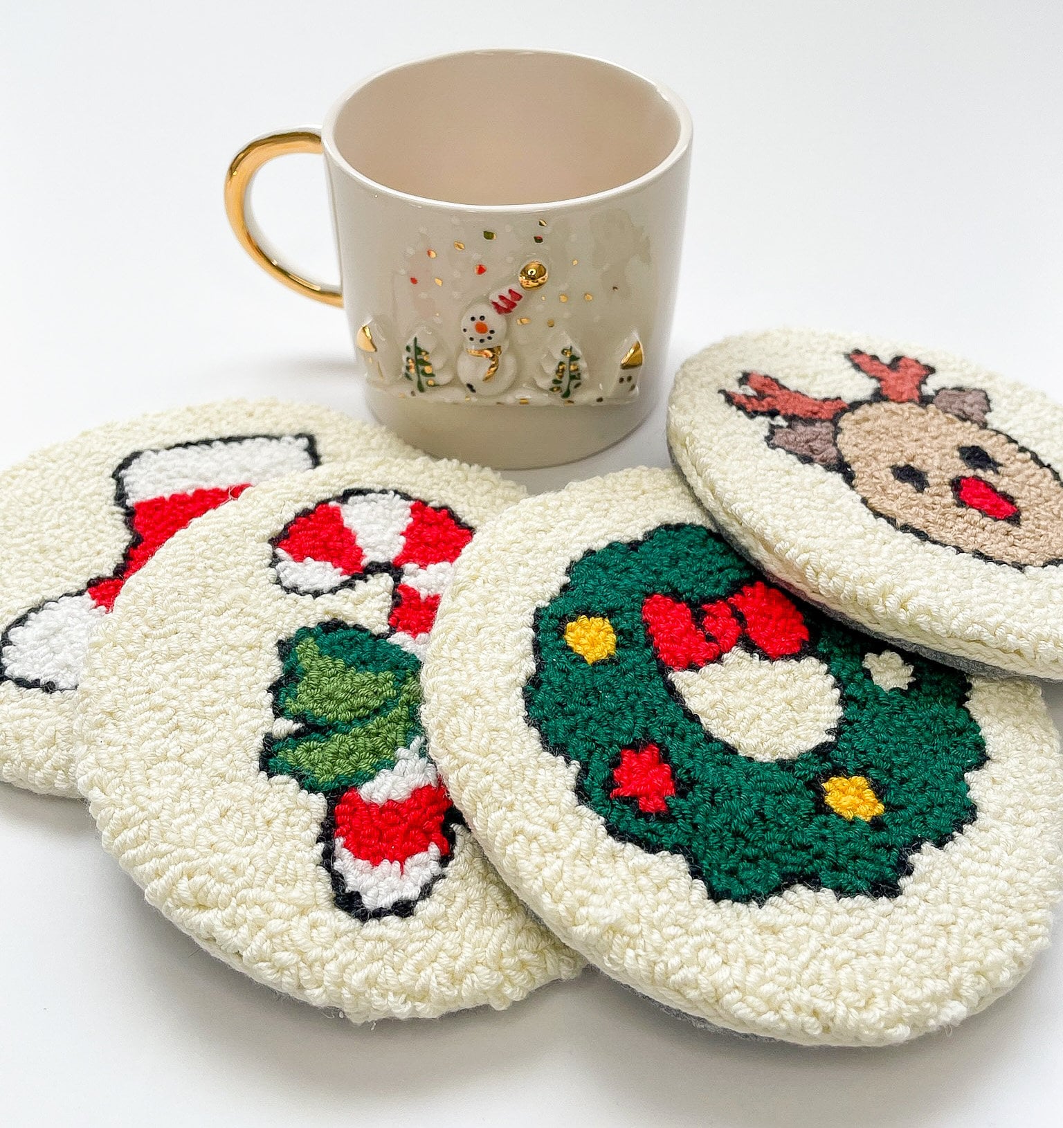 Punch Needle Coaster 5'' Drink Coaster Kitchen and Dining Handmade Mug Rug  Tufted Rug Checkered Coasters, Christmas Gift 