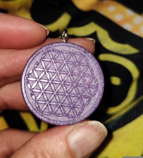 Purple flower of life orgonite pendant