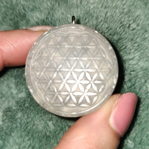 Selenite flower of life orgonite pendant
