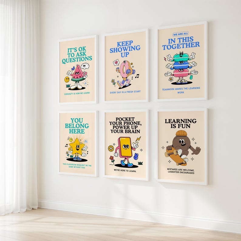 Peut inclure: Six affiches encadr&eacute;es avec des phrases de motivation et des illustrations de dessins anim&eacute;s. Les affiches ont un fond cr&egrave;me et des cadres blancs. Les phrases incluent "It's OK to Ask Questions" et "Learning is Fun". Le th&egrave;me g&eacute;n&eacute;ral est l'&eacute;ducation et l'encouragement.