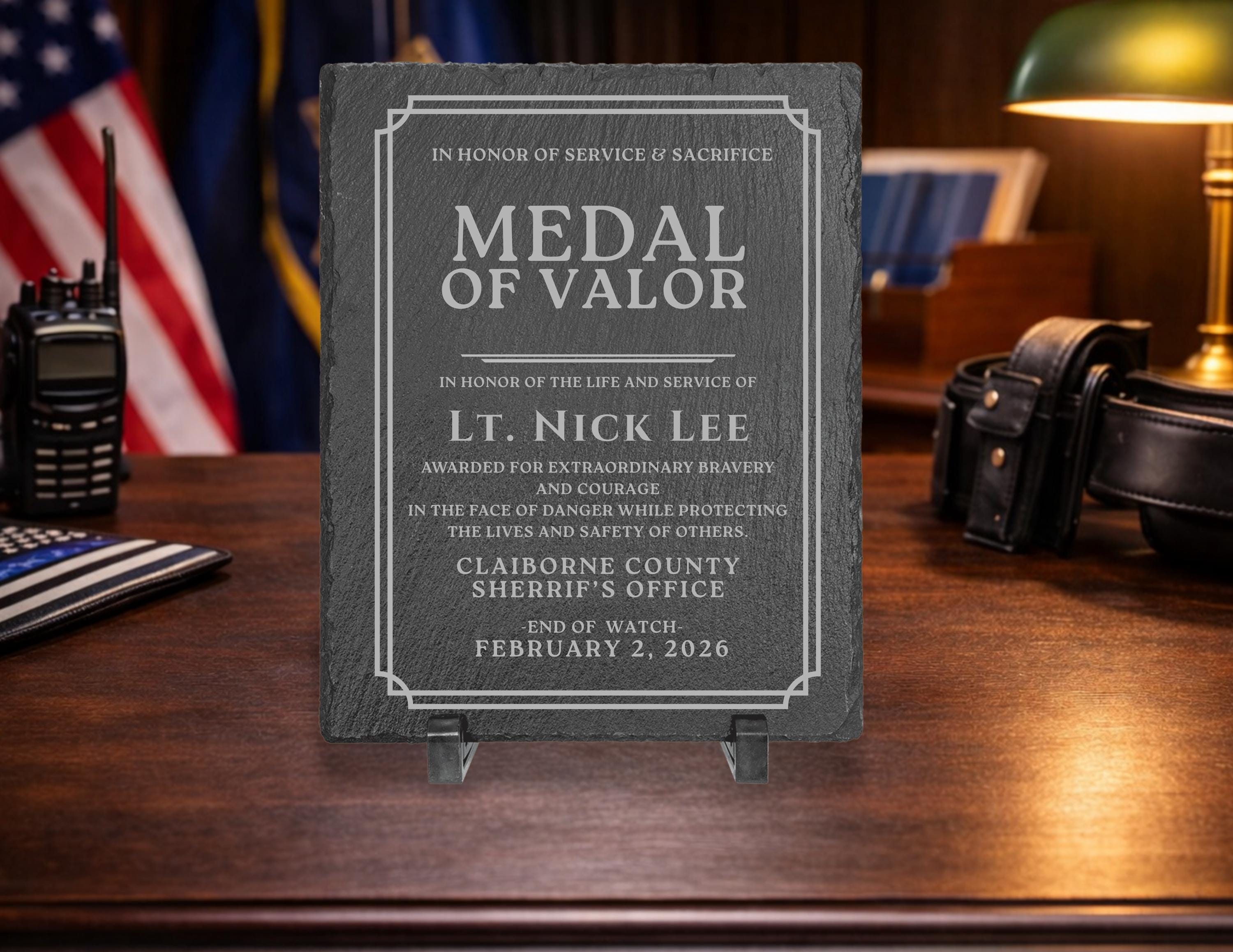 Medal of Valor Award Plaque | Police & Sheriff Heroism Award | Law ...