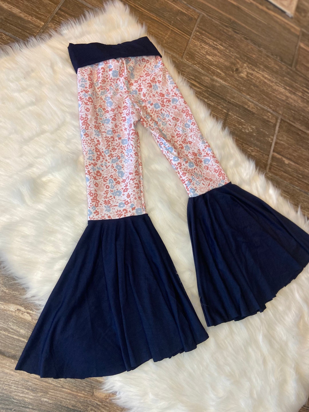 新品！mediam Kids Knit Bell Bottoms ミディアム 新品！mediam Kids Knit Bell Bottoms ミディアム - メルカリ