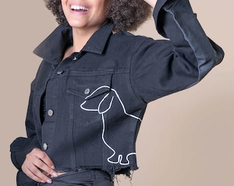 Handbemalte Dackel Jeansjacke: Custom Pet Art