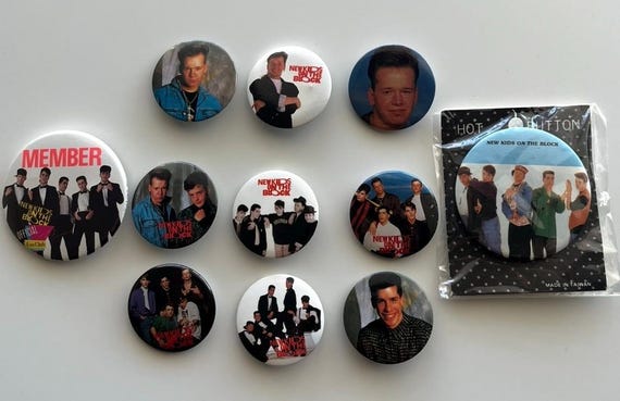 Vintage NKOTB Buttons: New Kids on the Block Pins - image 1