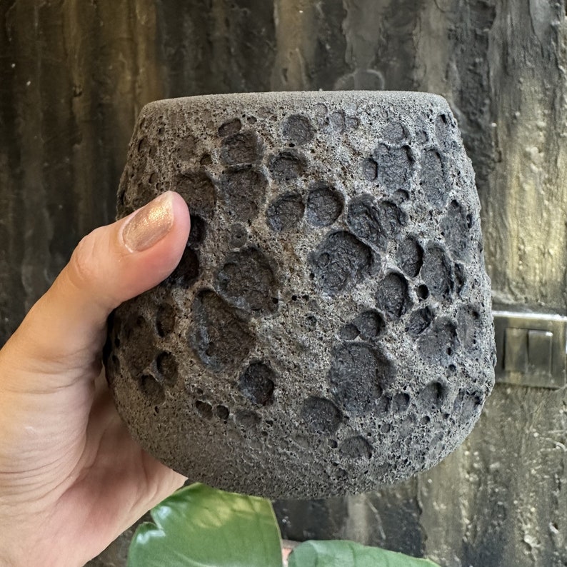 Large Dark Side Moon Cup, Black Clay Pottery, Handmade Stoneware Ceramic Multi-Purpose Cup, 500ml 17 oz, Unique Gift image 5
