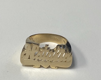 Customized -  Shamir. pinky ring. Size: 3 / 14K Yellow Gold Name Ring, Personalized Monogram Initial