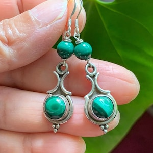 V.Pretty Natural Multi-Tonal Green Malachite Antique Finish 925 Sterling Silver Handmade Heart Chakra Earrings~ UNIQUE GIFT For HER~