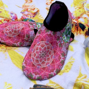 Pink Mandala Slip-On Water Shoes: Yoga Beach Aqua Socks