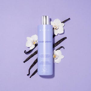 Violet Lights Shampoo with anti-coppery highlights