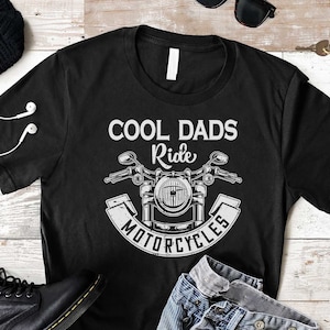 Cooles Dads Ride Motorrad Shirt, Biker Daddy Shirt, Biker Papa Geschenk, Opa & Papa Weihnachtsgeschenk, Vatertags Shirt, Geschenk für Mann