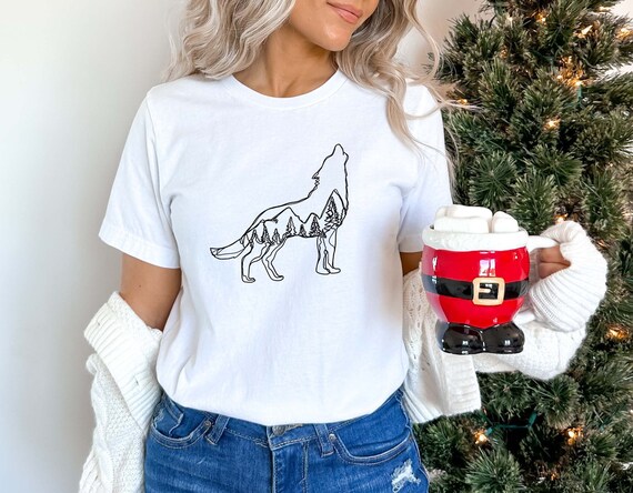 Wolf T-Shirt, Wilderness Shirt, Wildlife Animal Shirt, Howling Wolf, Line Art Tee, Abstract Design T-Shirt, Boho Art Shirt, Gift For Her