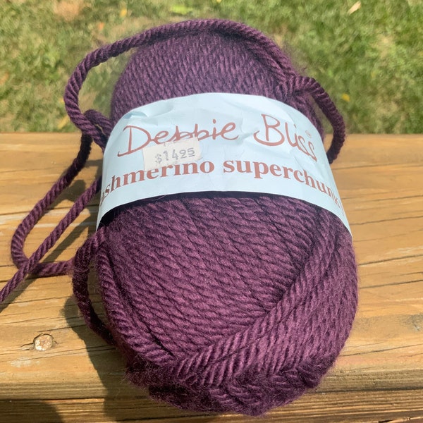 Debbie Bliss Cashmerino Superchunky Royal color Yarn