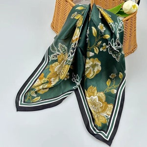 53 cm 100% Maulbeerseide, quadratisch, Damenschal, Modeschal, Bandana, Taschenaccessoire, Blüten Vintage ， Geschenkverpackung mit kostenlosem Versand