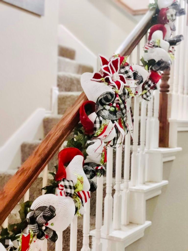 Outdoor Large Christmas Elf UK