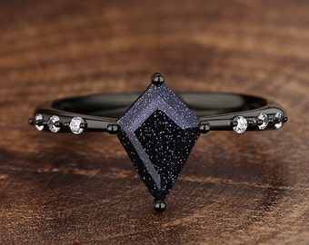 Bague nébuleuse galaxie bleue, bague de promesse pour elle, bague de fiançailles, bague de mariée, bague spatiale.