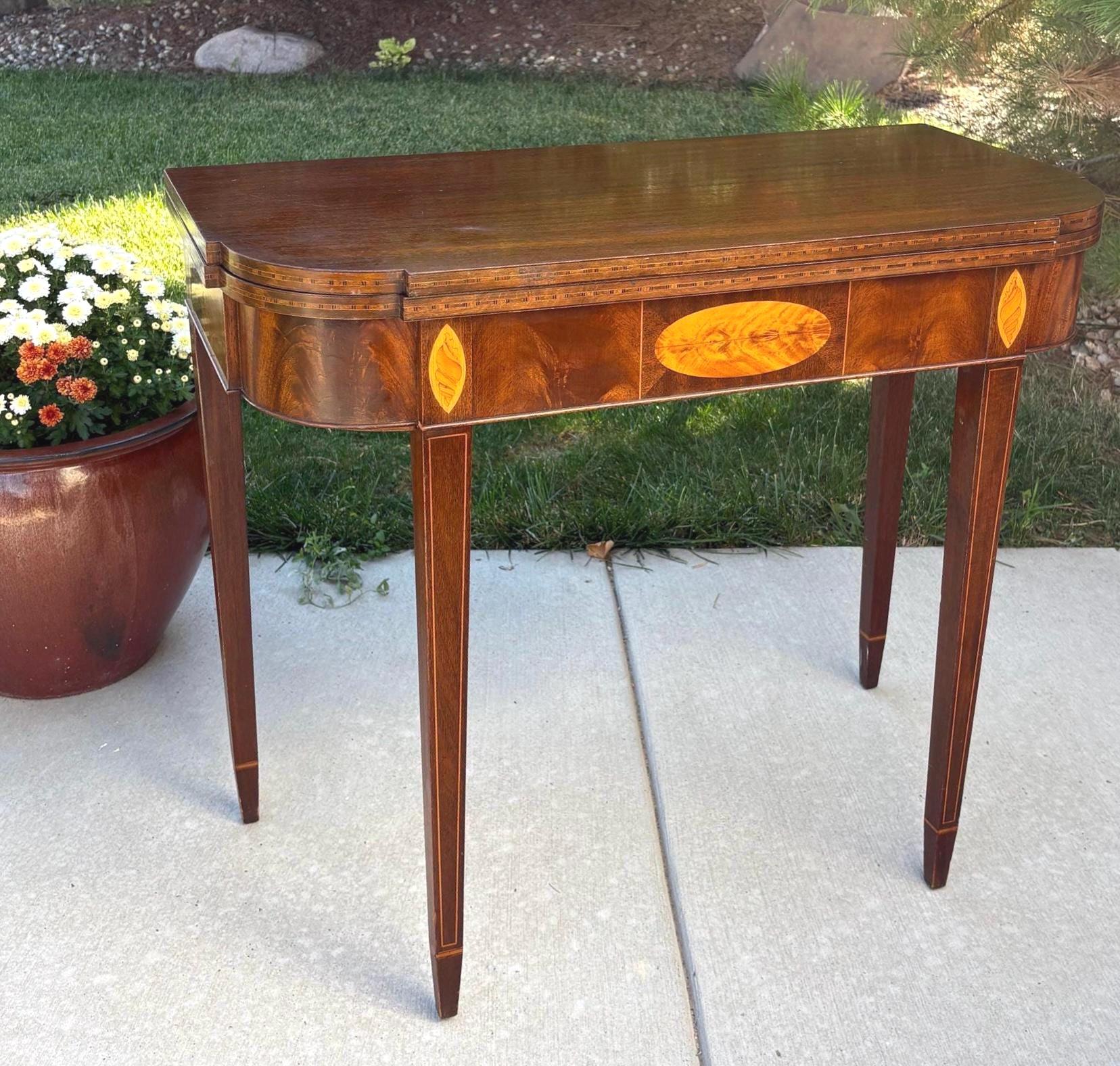 Antique Mahogany Game Table | Federal Hepplewhite Style | Inlaid