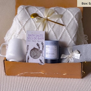 Unisex Nurses Day gift box, National Nurses Celebration gift basket, New grad nurse gift box, Traveling nurse gift care package, Thank you