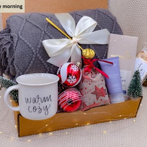 Deluxe Holiday Gift Box, Christmas Gift Idea, Warm & Winter Gift Box, Sending a Hug, Gift Box for Women, Hygge Gift Basket, New Years Gifts Early morning