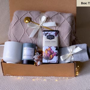 Hygge Gift Basket, Gift Box Women, Recovery gift, Get well Soon, Care Package for her, Sympathy gift box, Thank you Gift, Thinking of you