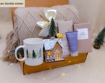 Deluxe Holiday Gift Box, Christmas Gift Idea, Warm & Winter Gift Box, Sending a Hug, Gift Box for Women, Hygge Gift Basket, New Years Gifts