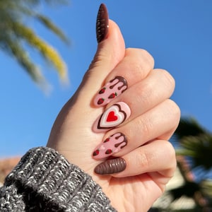Chocolate Covered Strawberry Valentines Day Press On Nails