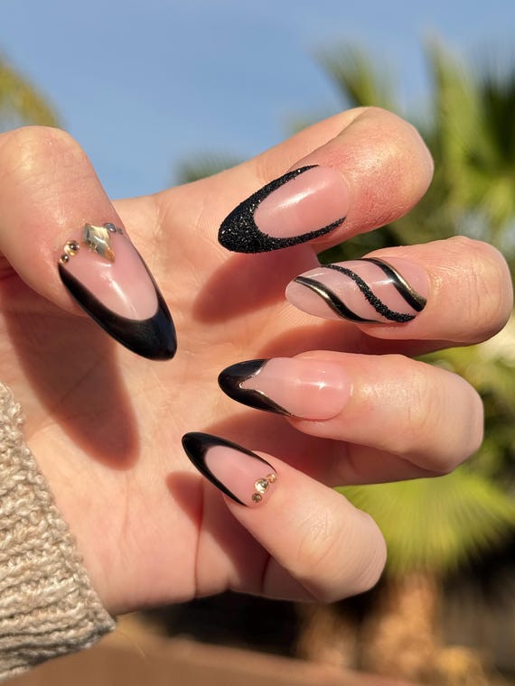 Black Glitter and Gold Chrome Rhinestone New Years Prom Press on Nails - Etsy Black Glitter and Gold Chrome Rhinestone New Years Prom Press on Nails - Etsy