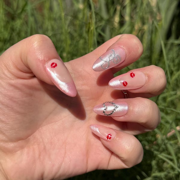 Sabrina Carpenter Short n Sweet Heart Inspired Press On Nails