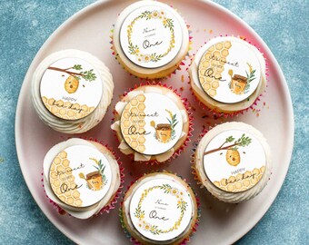 Edible ‘Happy Bee-Day’ Cupcake Toppers | Personalised | Pre-cut Icing Sheet | 15 x 5cm Circles