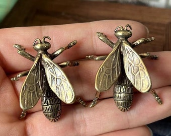 2pcs Wealth Copper fly Pendant Statue, Decorations Brass Simulation Insect Desk Decoration Crafts Gift Brass Insects Home Living Ornaments