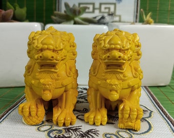 A Pair of Natural Wood Carved Lifelike Mini Guardian Lion Statues, Imitation Solid Wood Carved Big Cat Beast Ornament Home Desk Decoration