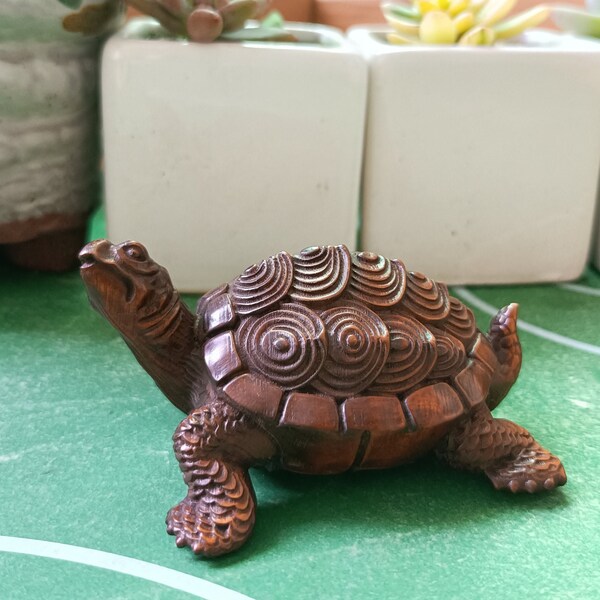 Kleine Glücksschildkrötenverzierung aus Holz, minimalistische Wohnkultur, Tischdekoration der Schildkrötenhandwerksdekor geschnitzte Statue, Tierstatuen-Geschenk