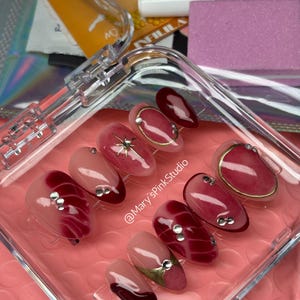 Custom Press on Nails