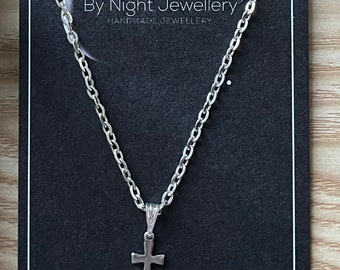 Collier croix en argent | Collier chaîne réglable en acier inoxydable avec pendentif wicca petite croix | Bijoux faits main