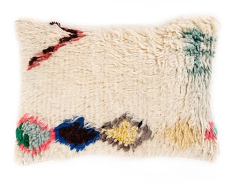 Housse de coussin berbère beni ouarain - fait à main - fabriqués du tapis berbères