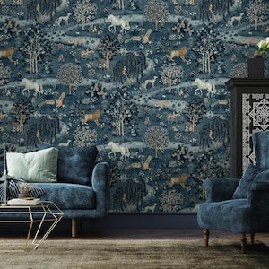 Papel de Parede Estilo William Morris The Velvet Forest, Mural de Parede com Animais da Floresta Encantada, Papel de Parede Vintage da Natureza imagem 4