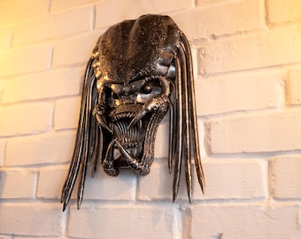 metal picture predator